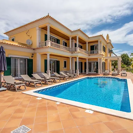 Villa Iris By Algarve Holidays