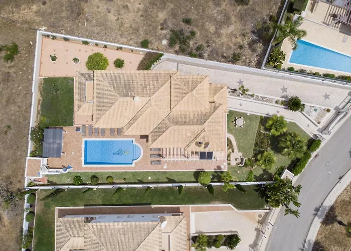 Villa Iris By Algarve Holidays *