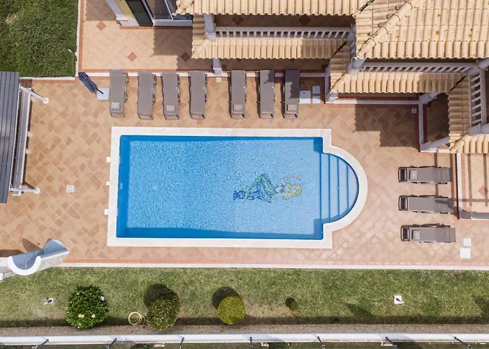 Villa Iris By Algarve Holidays *