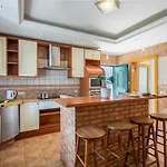 Iris By Algarve Holidays Villa *